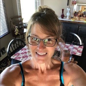 Meet your Posher, Diane